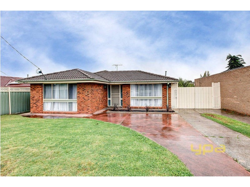 65 Centenary Avenue, Melton VIC 3337