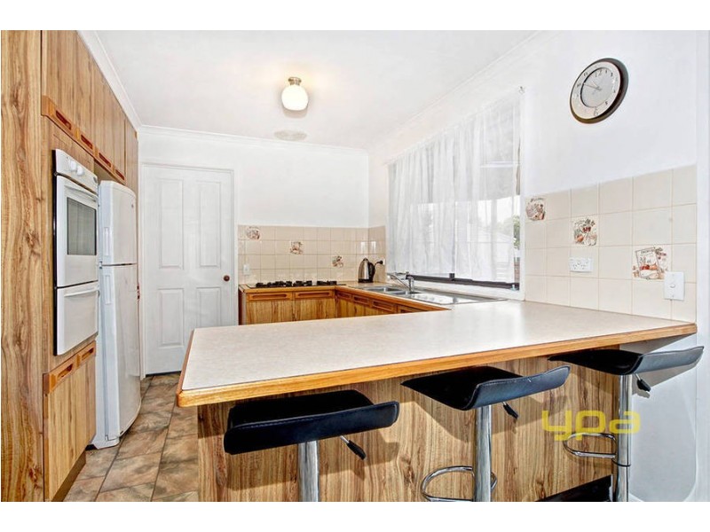 65 Centenary Avenue, Melton VIC 3337