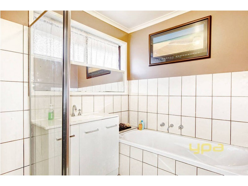 65 Centenary Avenue, Melton VIC 3337