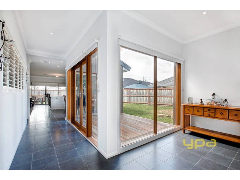 4 Creswick Drive, Eynesbury VIC 3338