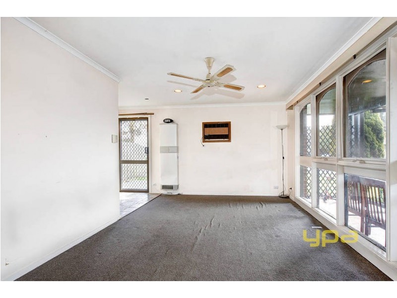 72 Hume Avenue, Melton South VIC 3338