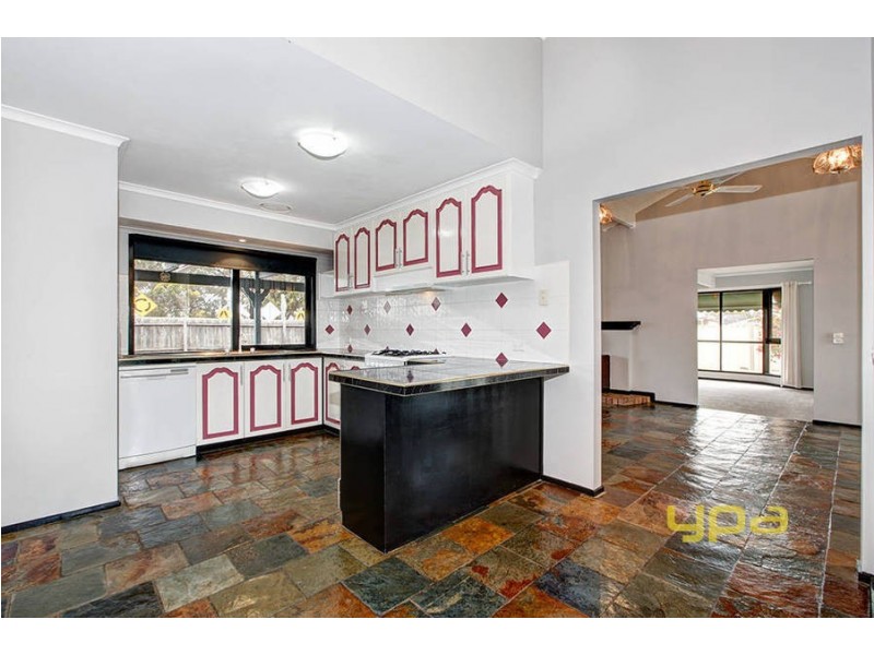 113 West Melton Drive, Melton West VIC 3337