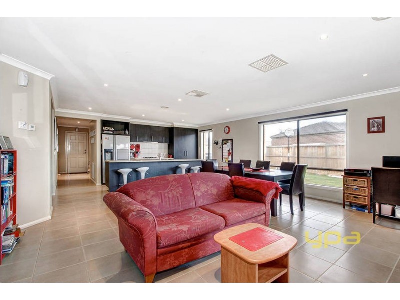 4 Arjun Avenue, Melton West VIC 3337