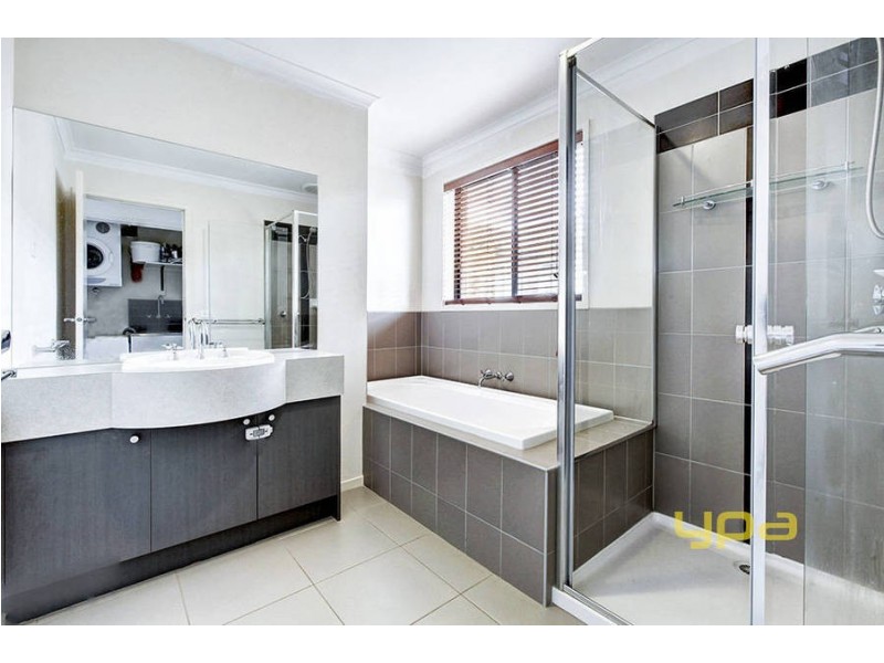 59 Fairhaven Boulevard, Melton West VIC 3337