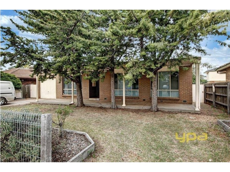 37 Connel Street, Melton South VIC 3338