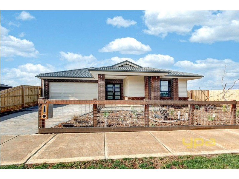 5 Meredith Place, Eynesbury VIC 3338
