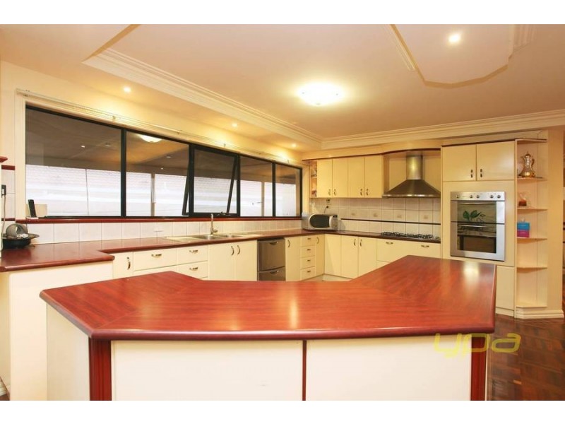 28 Westlake Drive, Melton West VIC 3337