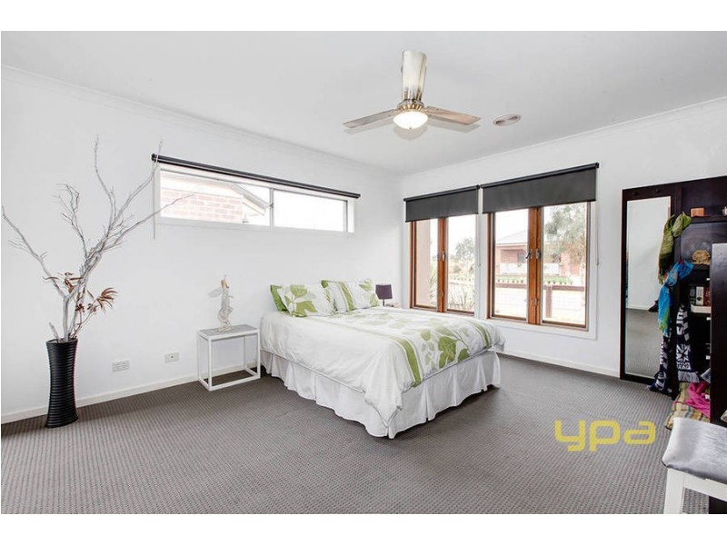 12 Marong Avenue, Eynesbury VIC 3338