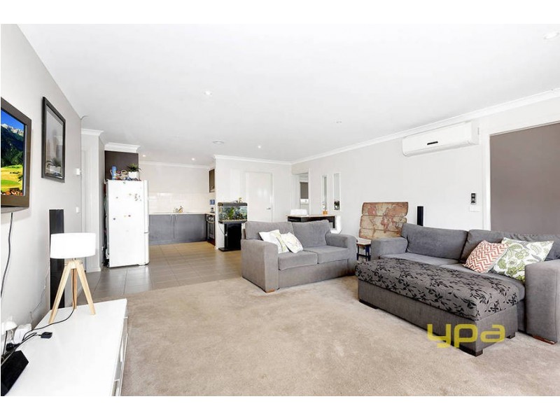 15/20-22 Roslyn Park Terrace, Melton West VIC 3337