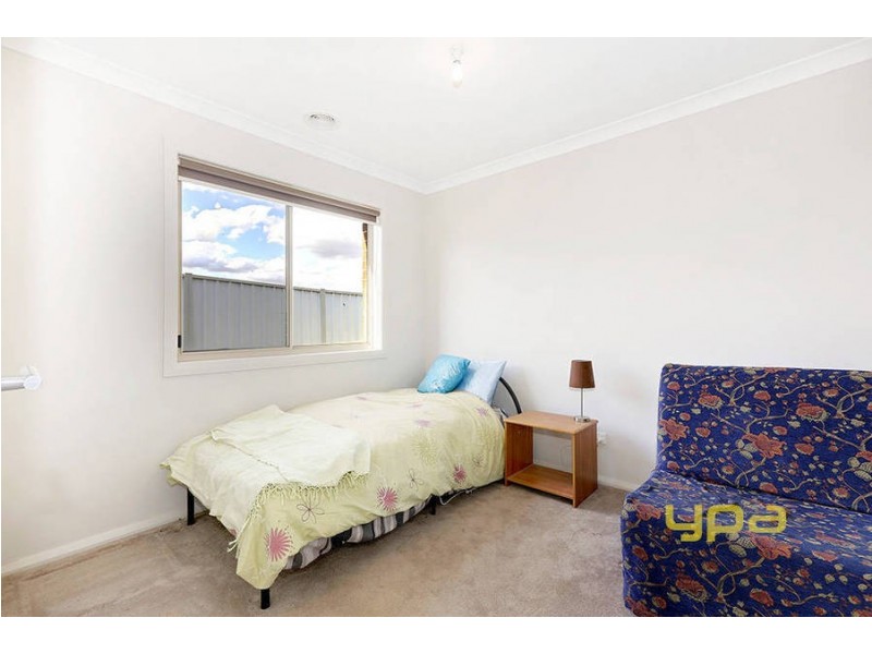 15/20-22 Roslyn Park Terrace, Melton West VIC 3337
