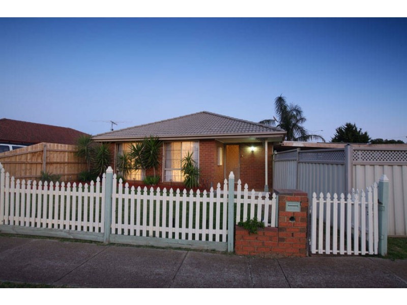 3 Lagarna Drive, Kurunjang VIC 3337