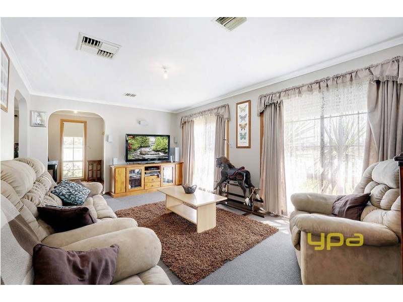 3 Lagarna Drive, Kurunjang VIC 3337