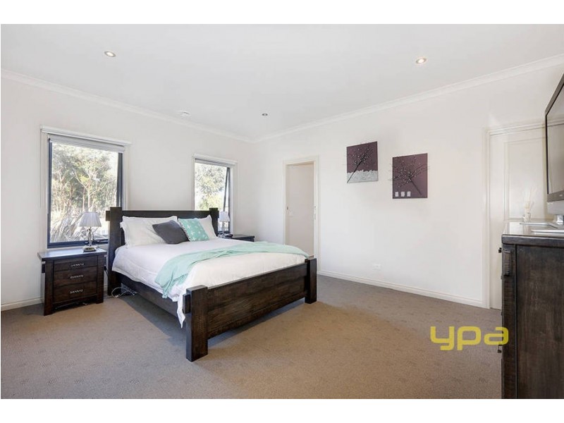 18 Erica Close, Eynesbury VIC 3338