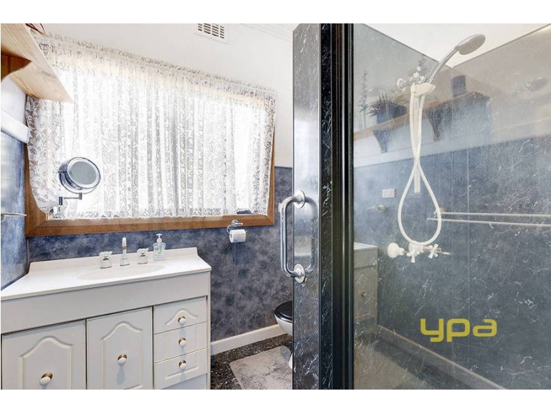 43 Leonid Drive, Rockbank VIC 3335