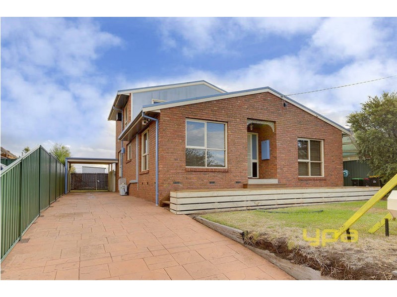 51 Westcott Parade, Rockbank VIC 3335