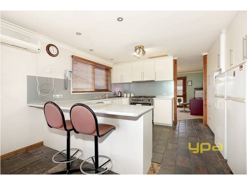 51 Westcott Parade, Rockbank VIC 3335