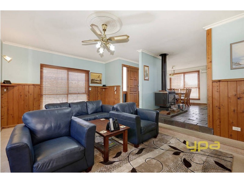 51 Westcott Parade, Rockbank VIC 3335