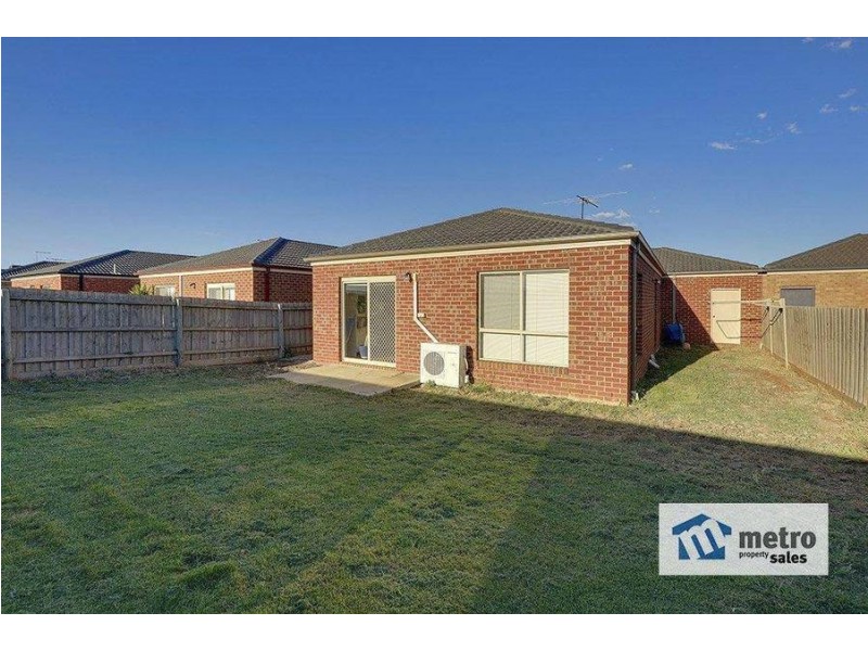 79 Caitlyn Drive, Melton West VIC 3337