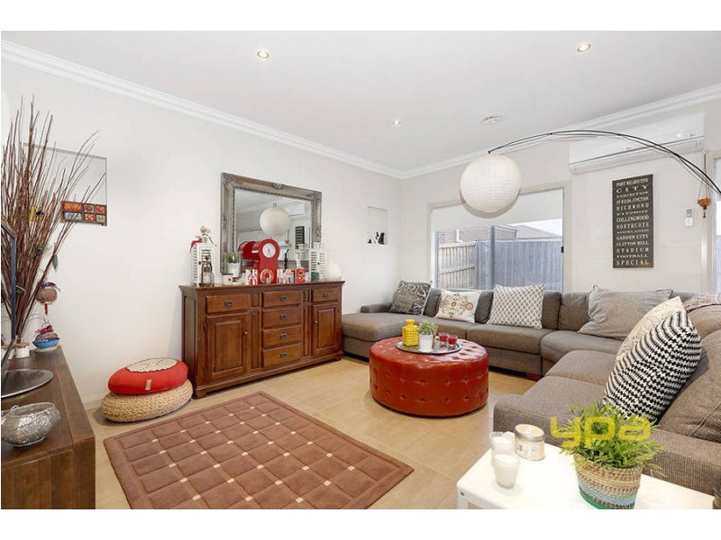 4 Twigrush Place, Brookfield VIC 3338