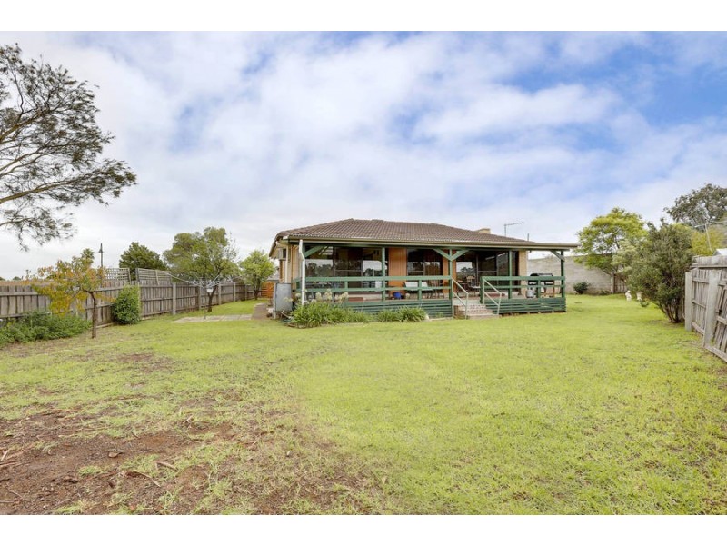 21 Judy Court, Melton VIC 3337