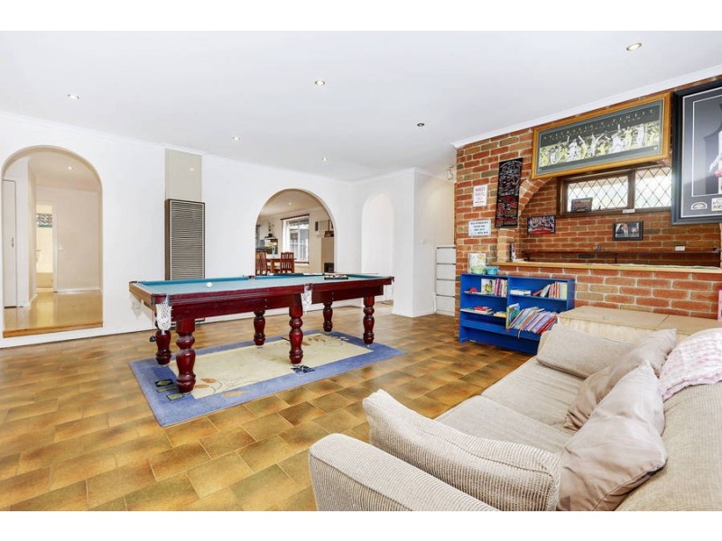 7 Kilmuir Place, Melton West VIC 3337