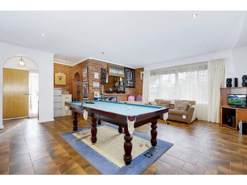 7 Kilmuir Place, Melton West VIC 3337