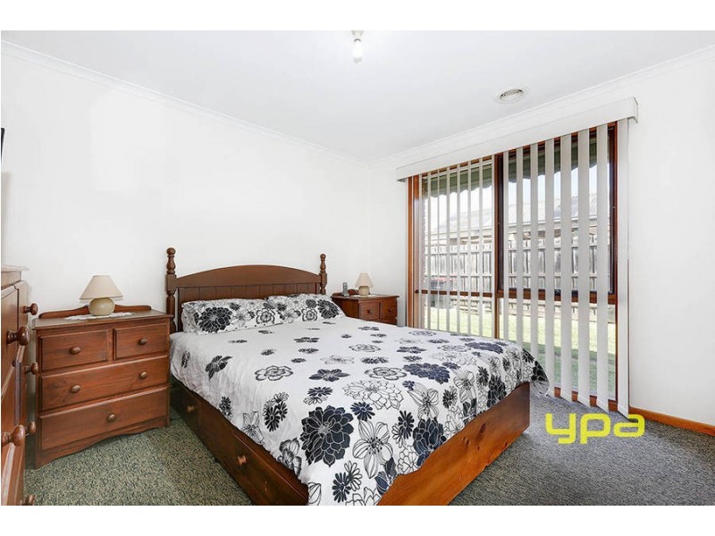 13 Morshead Street, Melton South VIC 3338