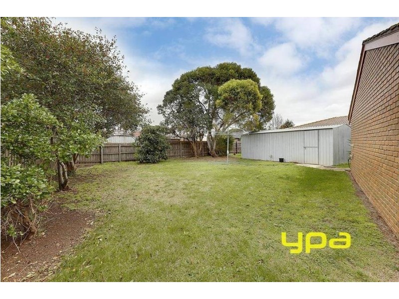 45 Black Dog Drive, Brookfield VIC 3338