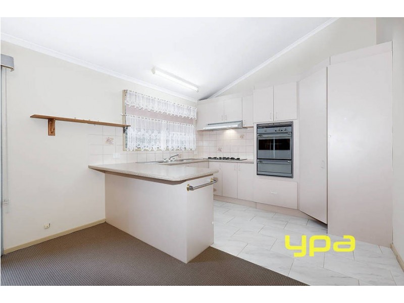 45 Black Dog Drive, Brookfield VIC 3338