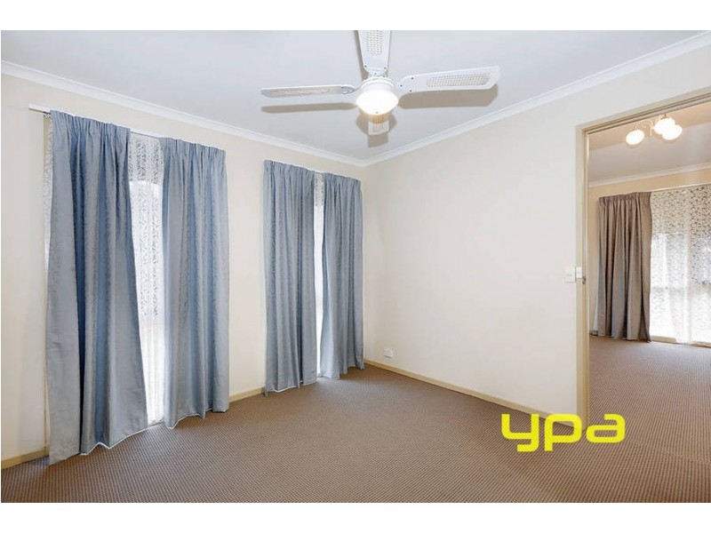 45 Black Dog Drive, Brookfield VIC 3338