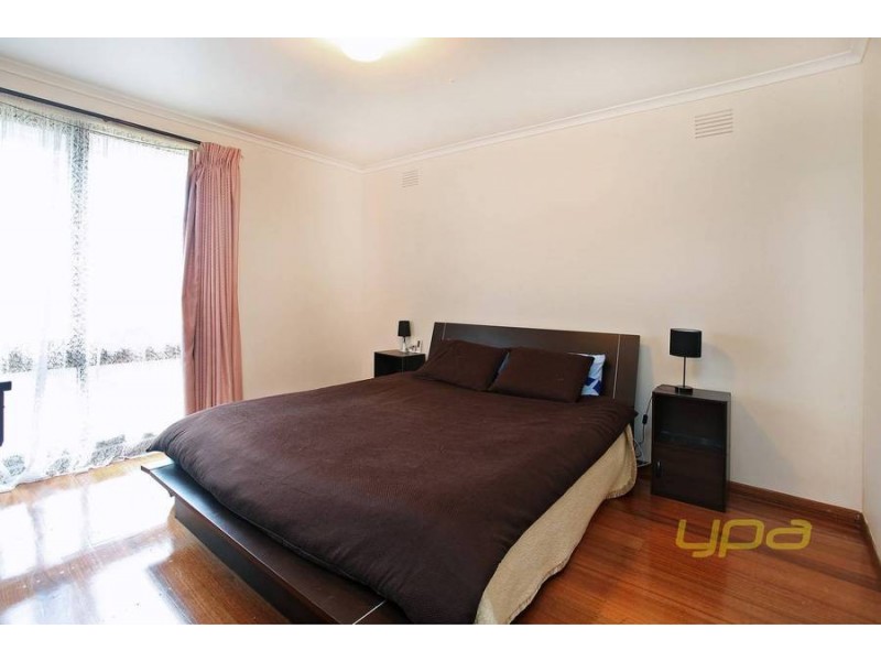 17 Hudson Place, Melton VIC 3337