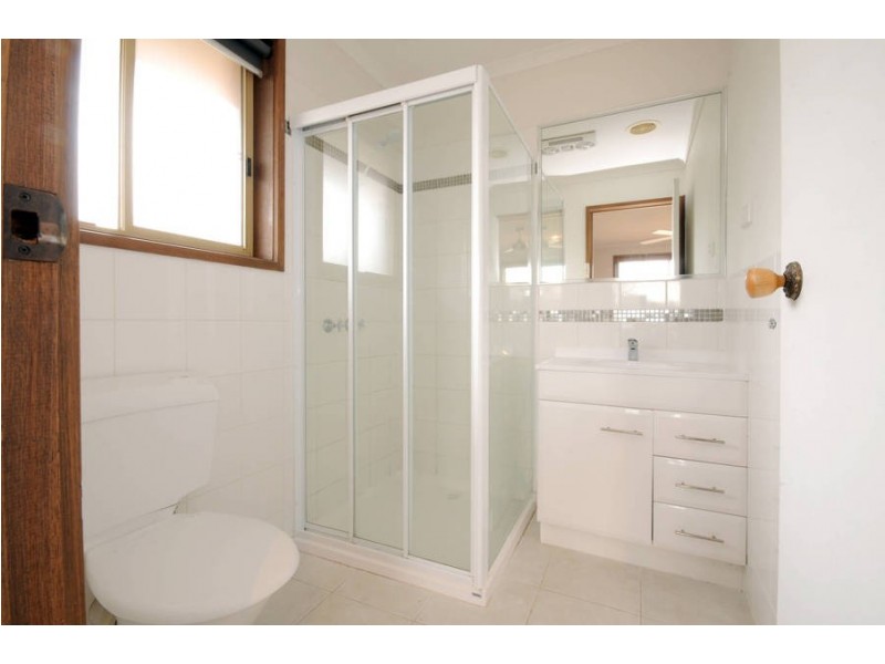 271 Centenary Avenue, Melton West VIC 3337