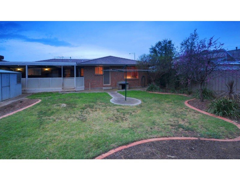 271 Centenary Avenue, Melton West VIC 3337