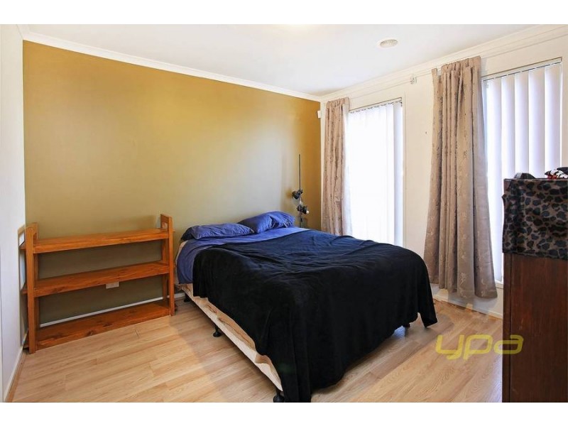 6 Shandeau Boardwalk, Melton West VIC 3337