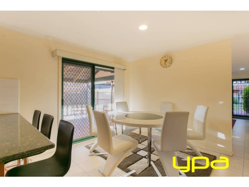 12 Pascoe Court, Melton West VIC 3337