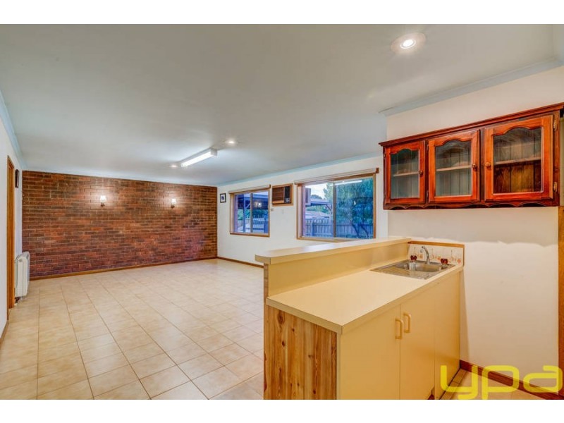 7 Roderick Drive, Kurunjang VIC 3337