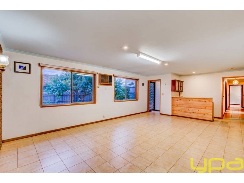 7 Roderick Drive, Kurunjang VIC 3337
