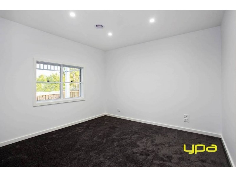 8 Gisborne Terrace, Eynesbury VIC 3338