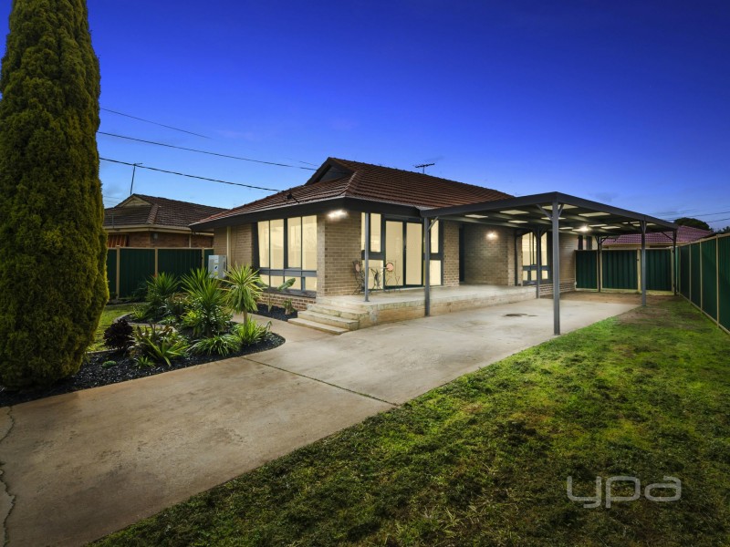 84 Richard Road, Melton South VIC 3338