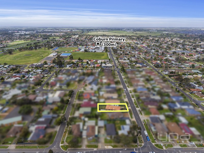 84 Richard Road, Melton South VIC 3338