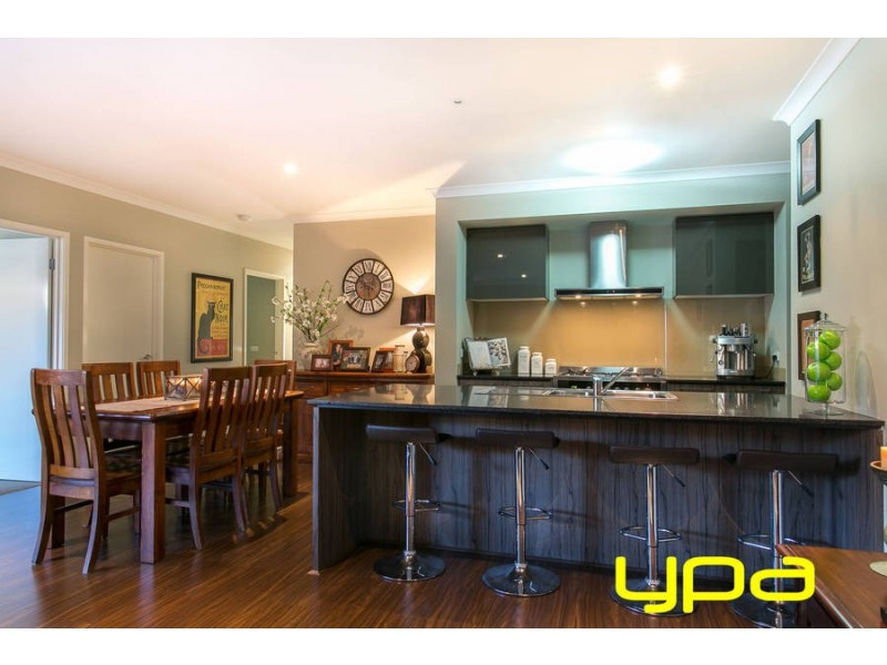 26 Viscosa Road, Brookfield VIC 3338