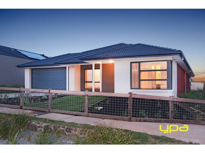 12 Goulburn Way, Eynesbury VIC 3338