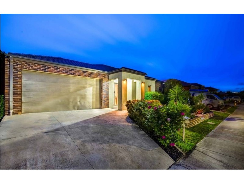 8 Bunya Drive, Brookfield VIC 3338