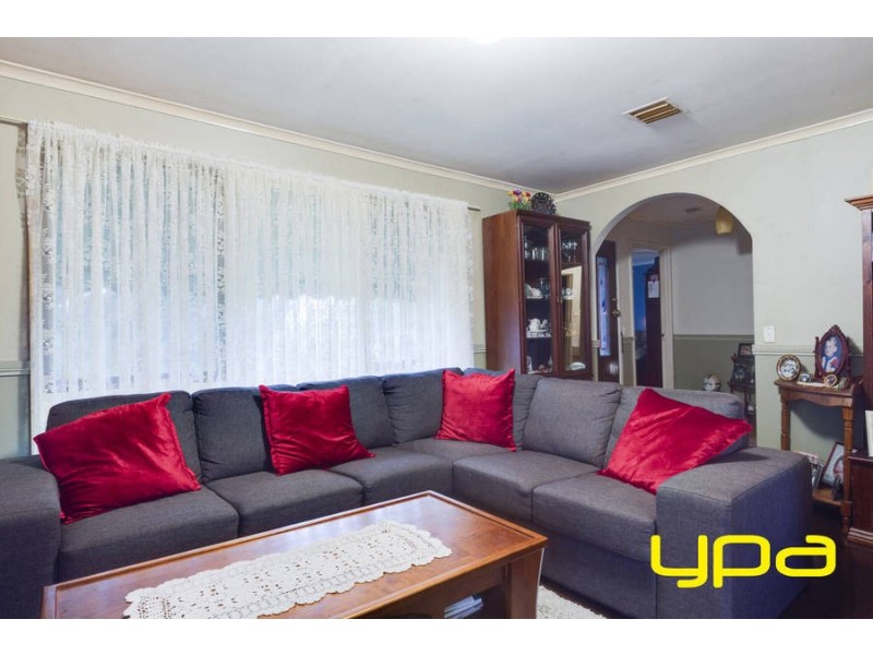 81 James Cook Drive, Melton West VIC 3337