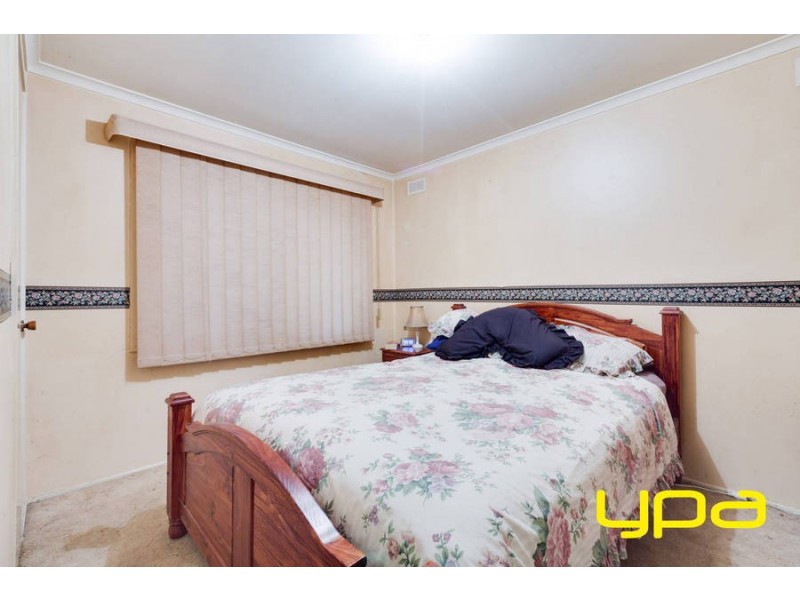 81 James Cook Drive, Melton West VIC 3337