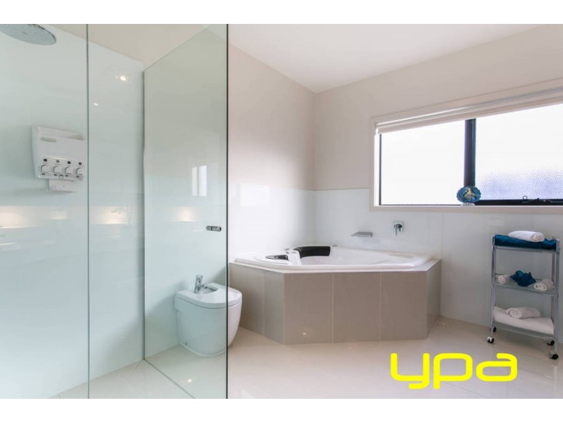 1 Highfield Way, Kurunjang VIC 3337