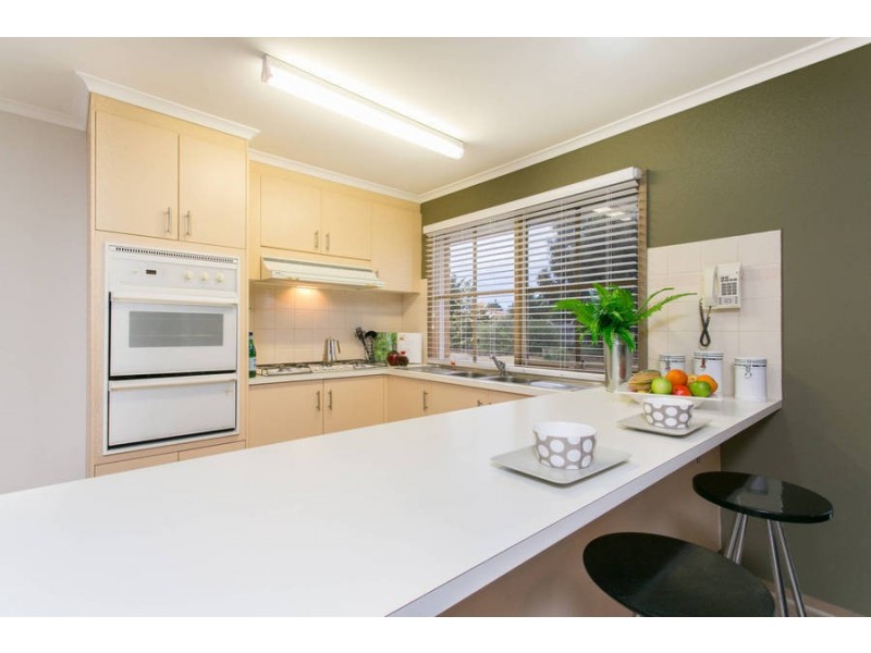 50 Springbank Way, Brookfield VIC 3338