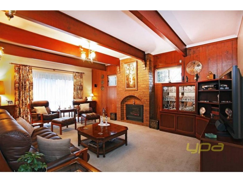 1 Valerie Court, Melton South VIC 3338