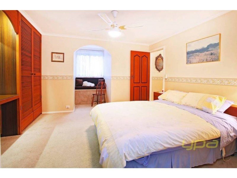 1 Valerie Court, Melton South VIC 3338