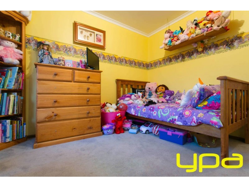 2 Pimbit Court, Kurunjang VIC 3337